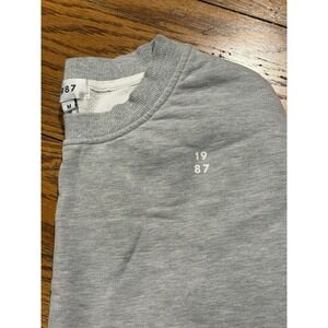 1987 Label Cropped Sweatshirt Womens Medium M Boston Gym Athletic Leisure $80